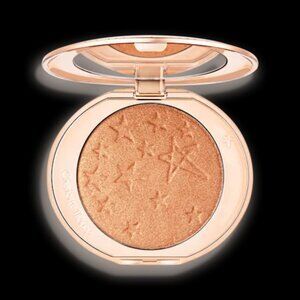 Charlotte Tilbury Highlighter in Shade Rose Gold Glow